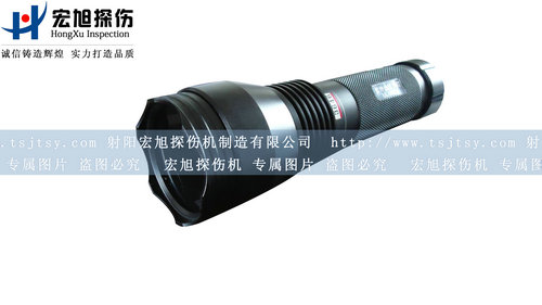 產(chǎn)品名稱:UL-365型手持式高強(qiáng)度紫外燈
產(chǎn)品型號(hào):UL-365
產(chǎn)品規(guī)格:手持式